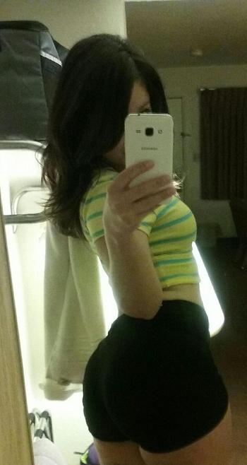 , 21 Latino/Hispanic female escort, El Paso