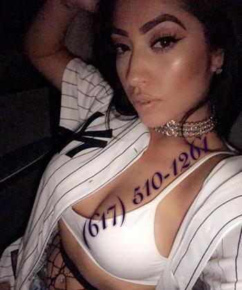 , 23  female escort, El Paso