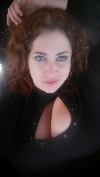 , 25  female escort, El Paso