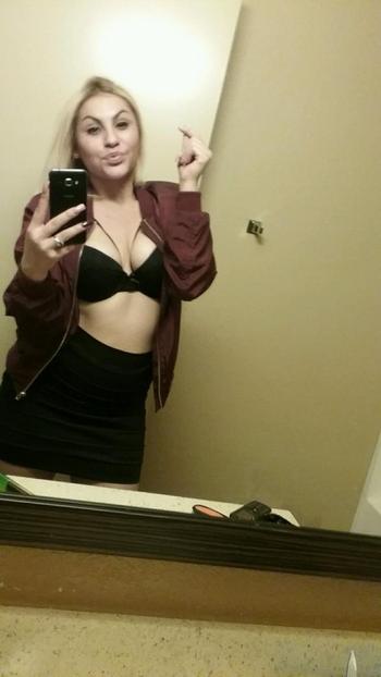 , 20 Latino/Hispanic female escort, El Paso