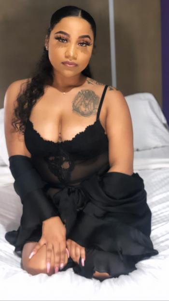2252816956, 23 Mixed female escort, Elpaso
