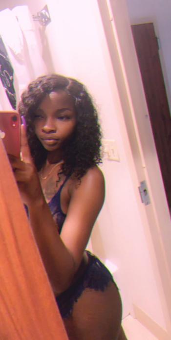 Ashli Rose , 21 African American female escort, Elpaso