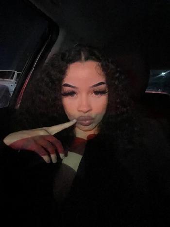 Hazel, 22  female escort, El Paso