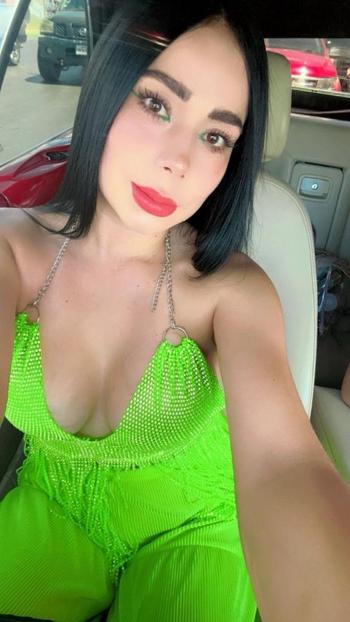 Valeria, 28  female escort, El Paso